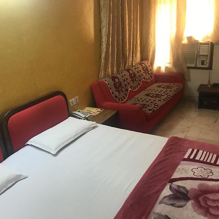 Hotel Sukant Palace Delhi  Eksteriør bilde