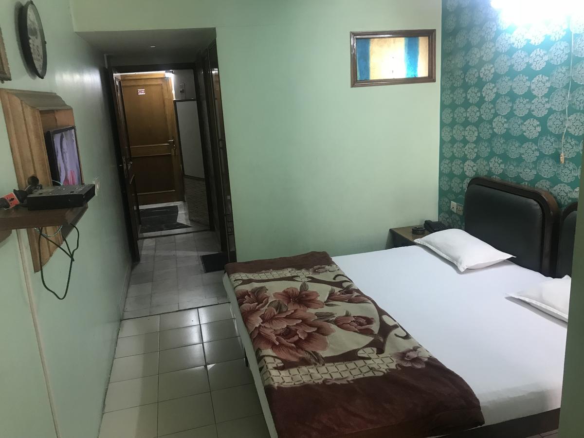 Hotel Sukant Palace Delhi  Eksteriør bilde