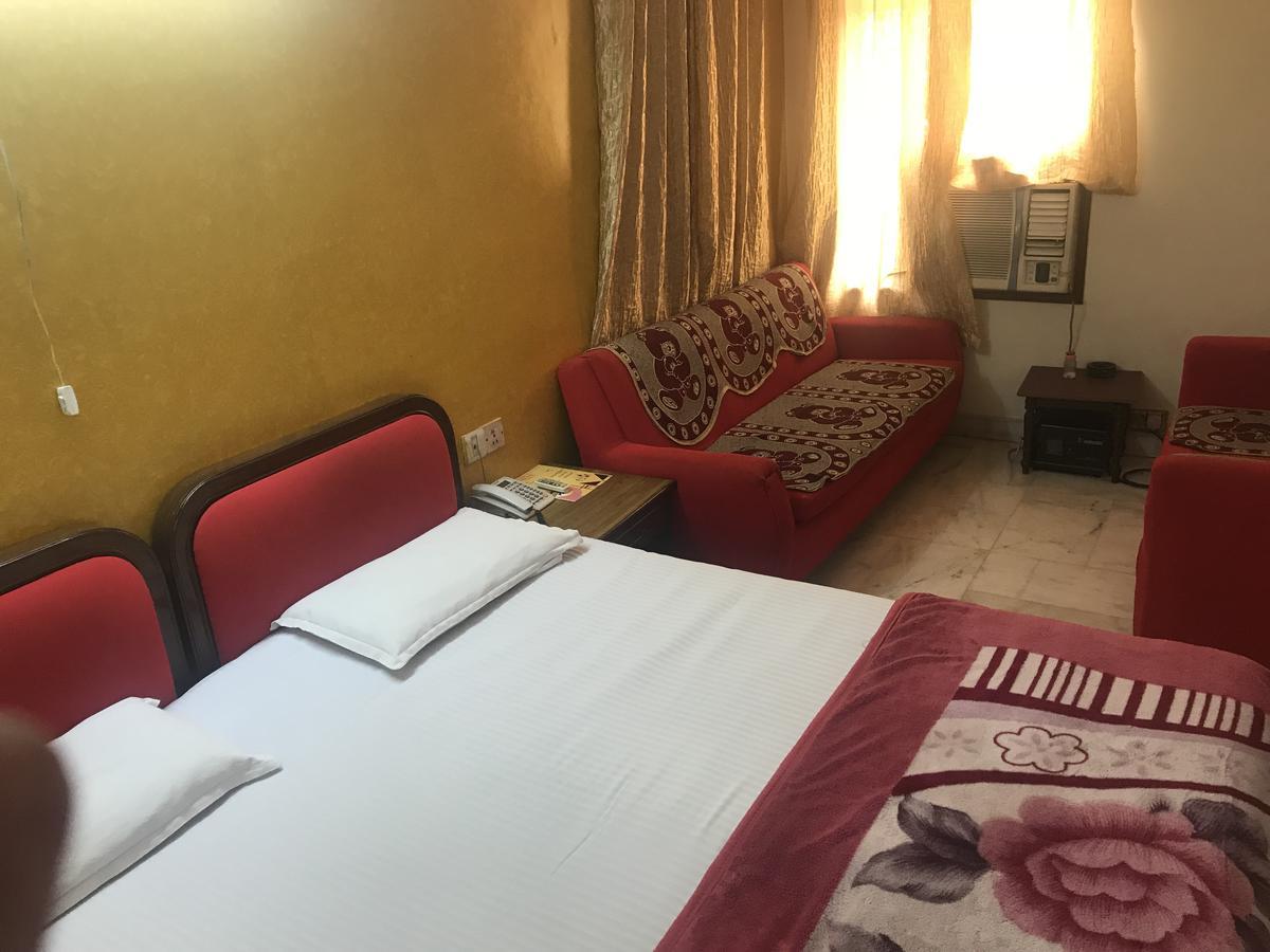 Hotel Sukant Palace Delhi  Eksteriør bilde